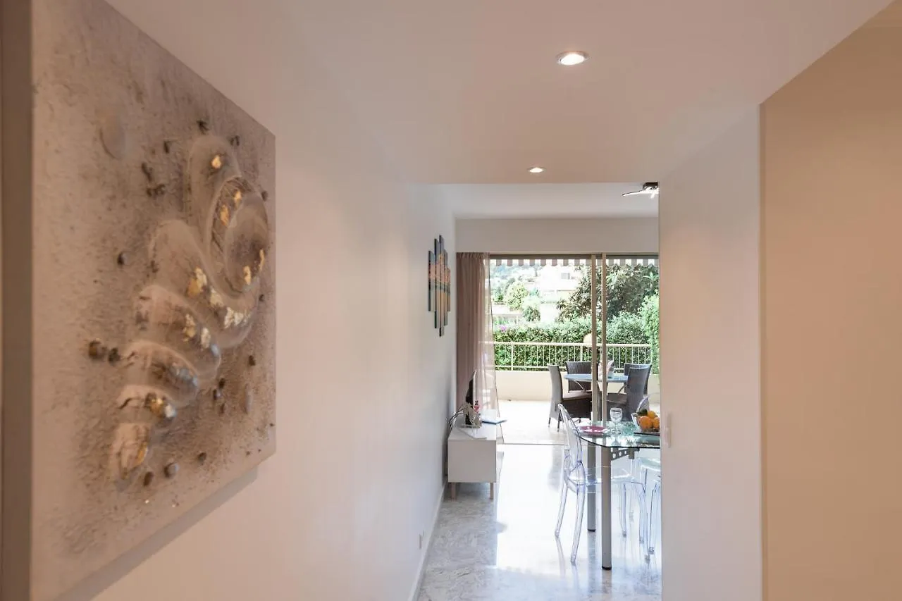Studio Menton Garavan Avec Piscine A Proximite Italie Et Monaco