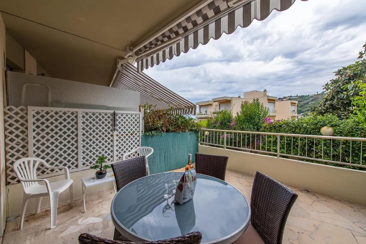 Studio Menton Garavan Avec Piscine A Proximite Italie Et Monaco 0*,