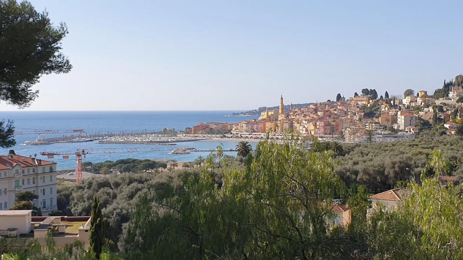 Studio Menton Garavan Avec Piscine A Proximite Italie Et Monaco
